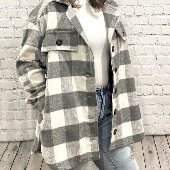 NEW Miss Grey Shirt Jacket - Picture 2 of 3